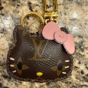 Louis Vuitton Brown and Pink Cat Keychain